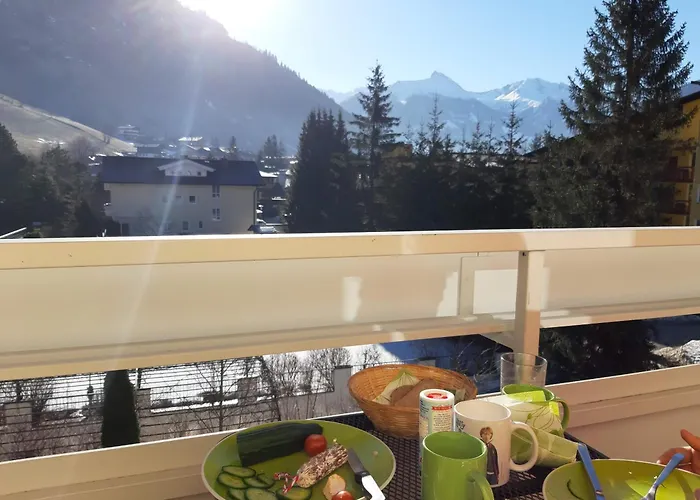 דירה Mountain View With Private Sauna באד הופגסטין